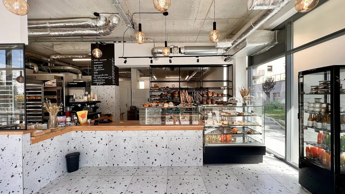 Greggs – bakery in Little Sandhurst, Sandhurst